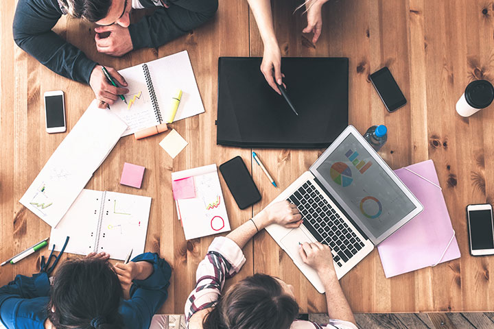 Auriemma Roundtables